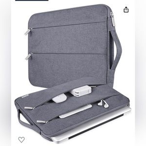 13.3 inch laptop sleeve with pockets and handle.